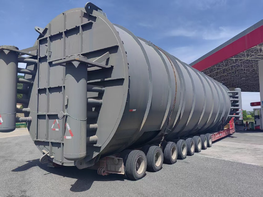 万达货运油罐车